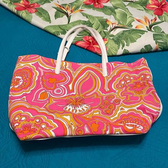 🌼 Trina Turk Canvas Tote 🌼 - Picture 2 of 6